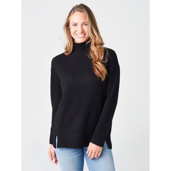 Vince Oversize Minimalist Cashmere Turtleneck Sweater With Side Slits - Picture 2 of 9
